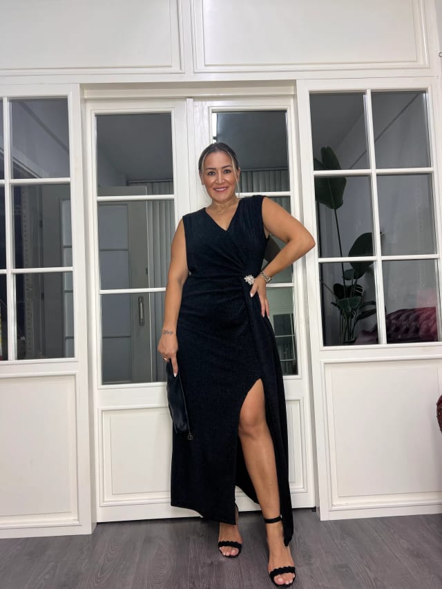 A02702 simli likralı taşlı tokalı yırtmaçlı elbise 