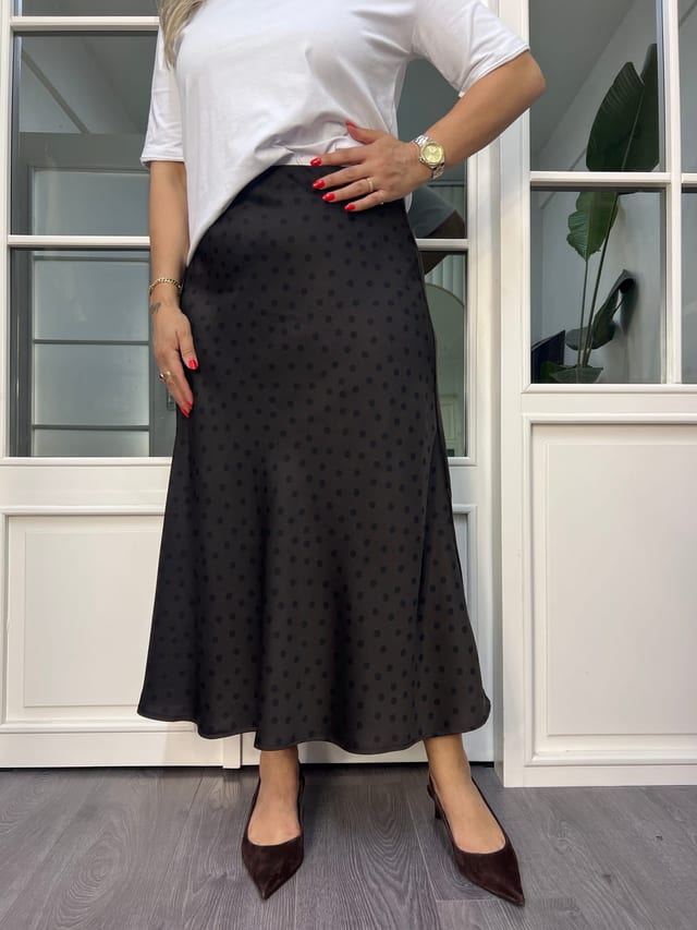 A02552 beli lastikli kahve puantiye etek